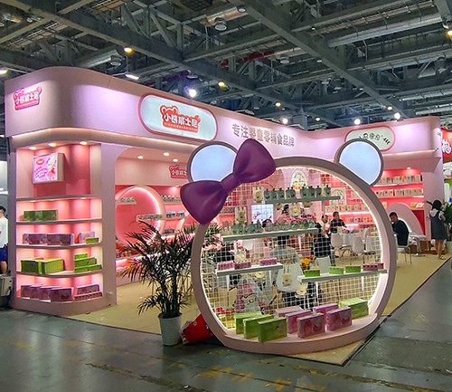 成都展覽工廠 -孕嬰童展展臺(tái)搭建